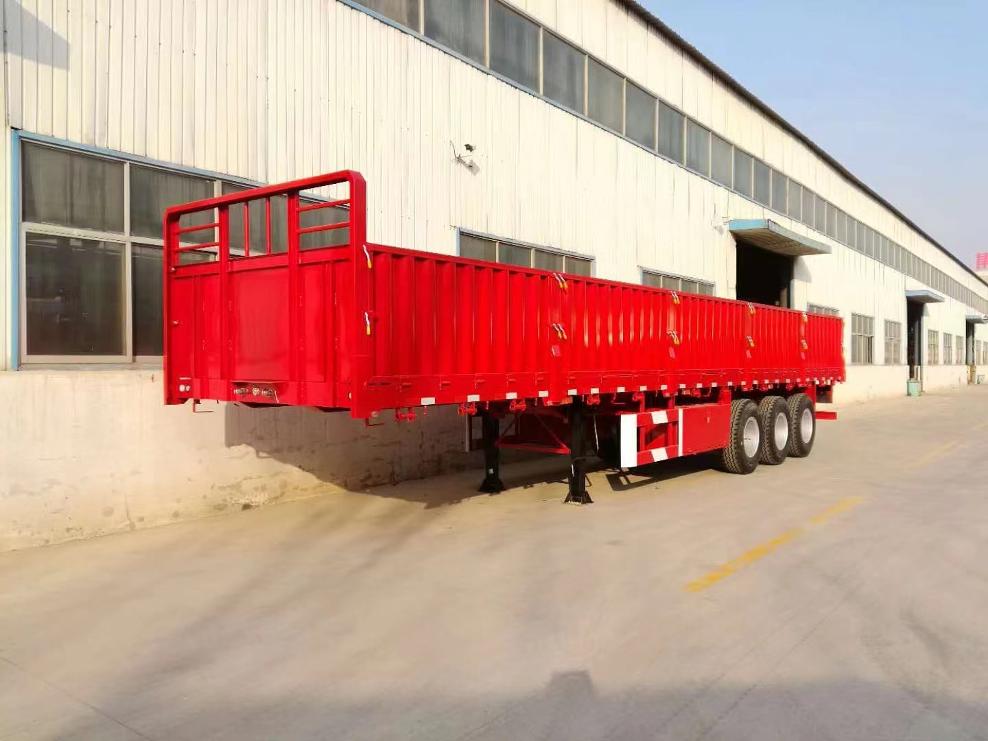 Semi trailer dropside JUPITER 3 gandar siap dikirim