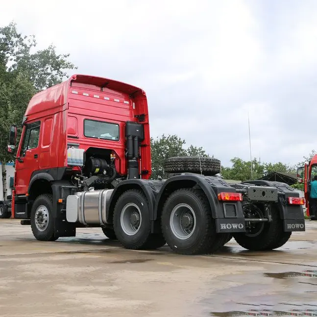 Sinotruk Howo 10 Wheelers 6*4 Traktor Truk dengan Euro 2 Euro 4 371hp 380hp 420hp